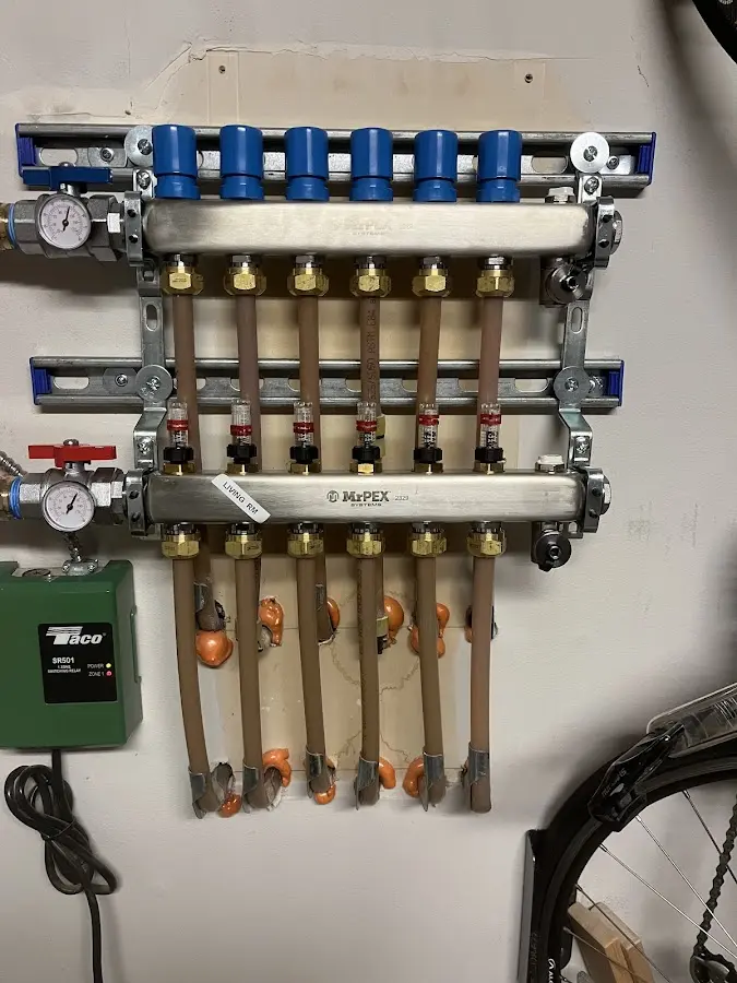 Plumber performing Leak Detection at a residential property in Orlando