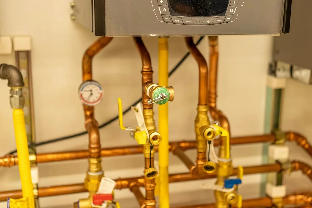 Licensed technician providing Slab Leak Repair for a homeowner in Orlando